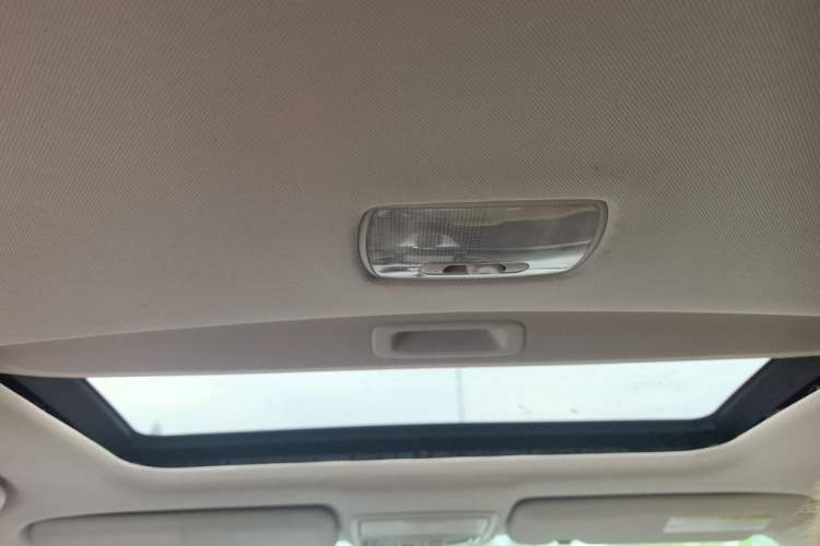 Used Honda CR-V 2013 2.0L Four-wheel Drive Classic Edition Headliner