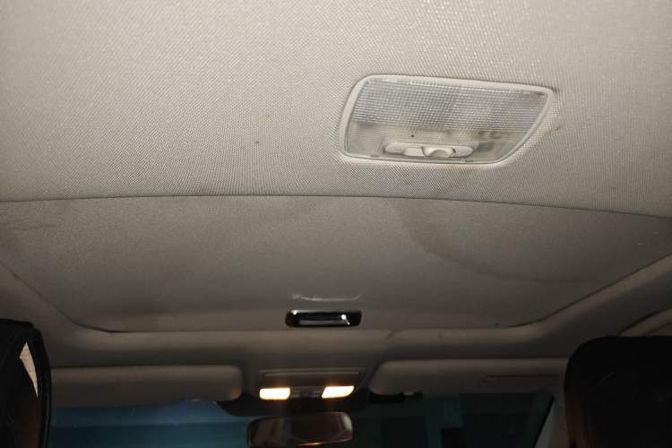 Used Honda CR-V 2013 2.0L 2WD Classic Edition Headliner