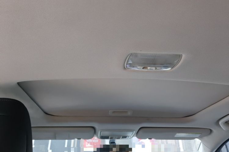 Used Honda CR-V 2013 2.4L two-wheel drive luxury version Headliner