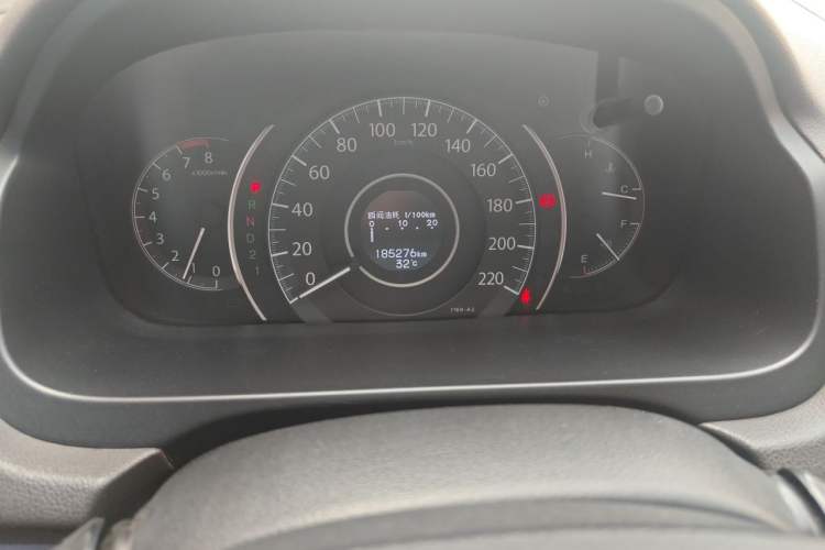 Used Honda CR-V 2013 2.4L four-wheel drive luxury version Instrument Cluster