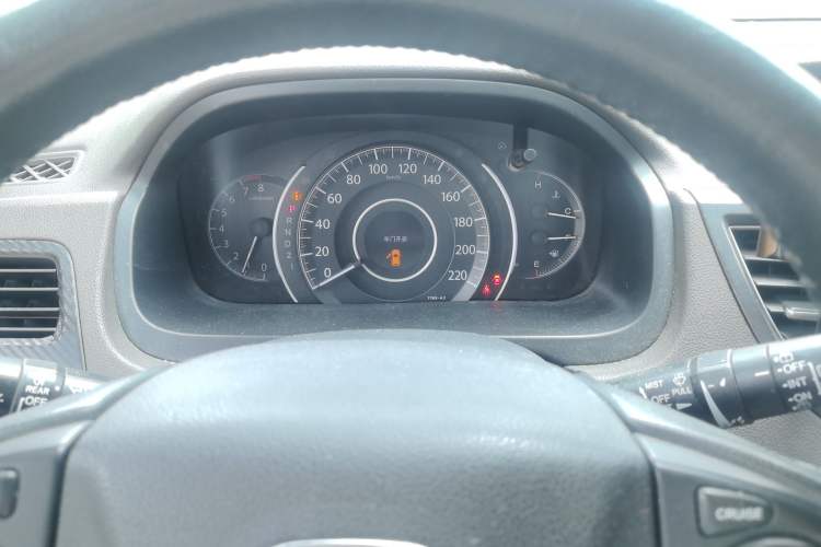 Used Honda CR-V 2013 2.4L four-wheel drive luxury version Instrument Cluster