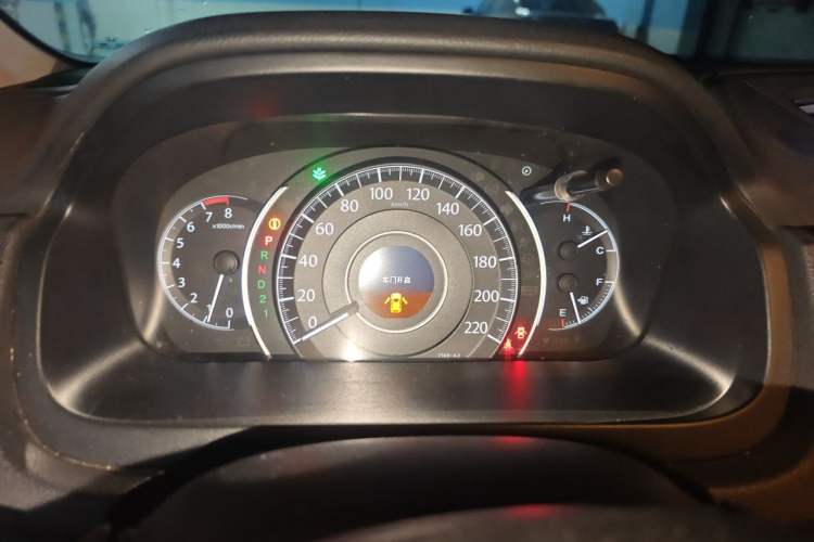 Used Honda CR-V 2013 2.4L four-wheel drive luxury version Instrument Cluster