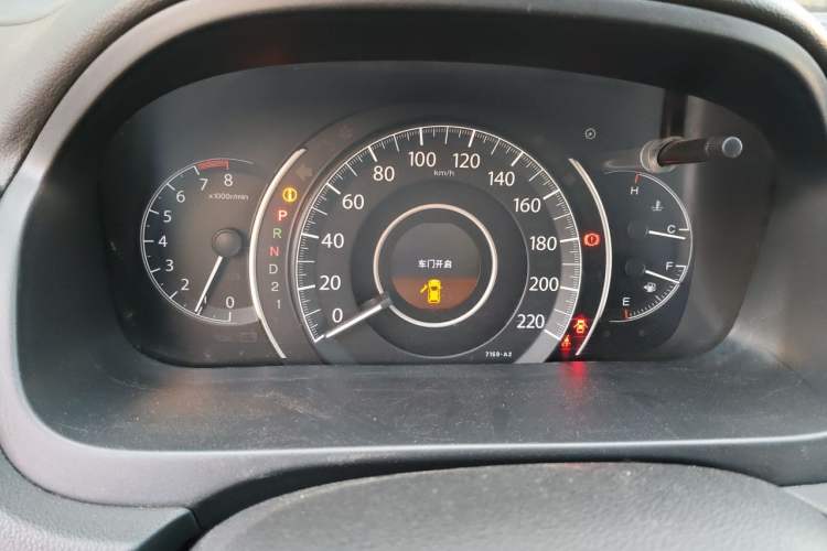 Used Honda CR-V 2013 2.4L two-wheel drive luxury version Instrument Cluster
