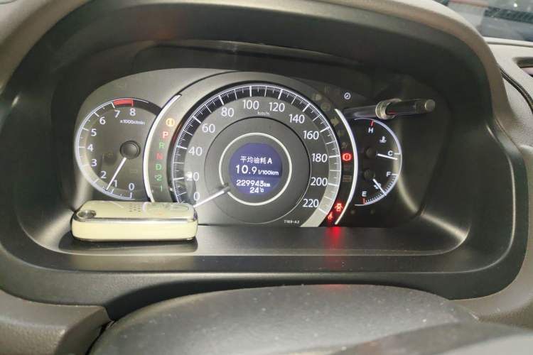 Used Honda CR-V 2013 2.4L two-wheel drive luxury version Instrument Cluster