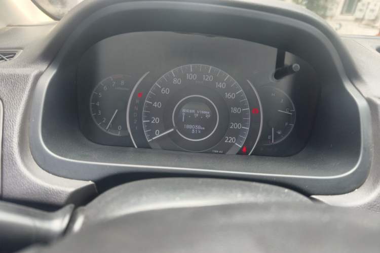 Used Honda CR-V 2013 2.4L four-wheel drive luxury version Instrument Cluster