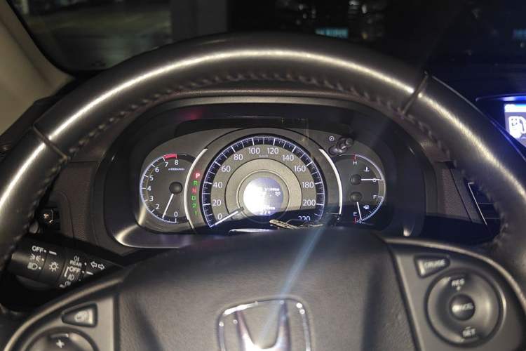 Used Honda CR-V 2013 2.4L four-wheel drive luxury version Instrument Cluster