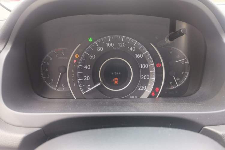 Used Honda CR-V 2013 2.4L four-wheel drive luxury version Instrument Cluster