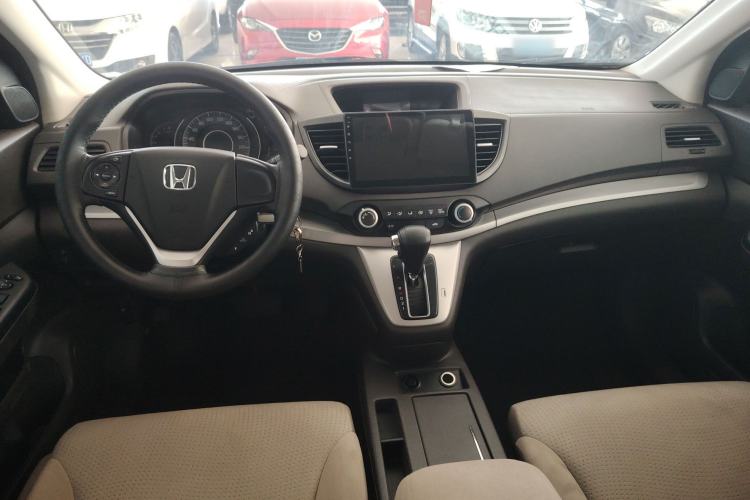 Used Honda CR-V 2013 2.0L 2WD Classic Edition Interior 3