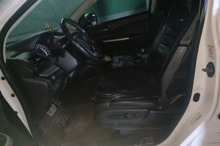 Used Honda CR-V 2013 2.4L four-wheel drive luxury version Left Front Seat