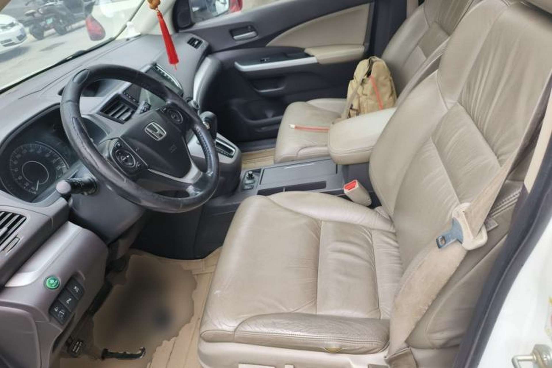 Used Honda CR-V 2013 2.4L two-wheel drive luxury version Left Front Seat