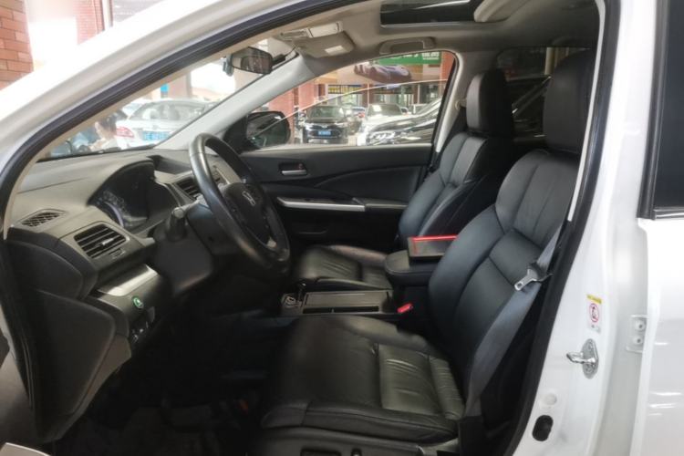 Used Honda CR-V 2013 2.4L four-wheel drive luxury version Left Front Seat
