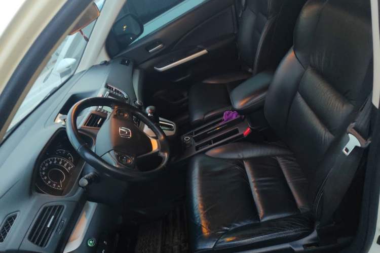 Used Honda CR-V 2013 2.4L four-wheel drive luxury version Left Front Seat