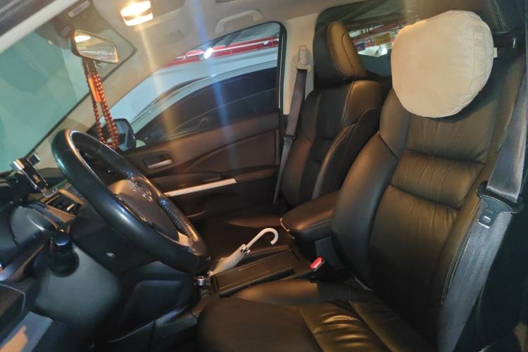 Used Honda CR-V 2013 2.4L four-wheel drive luxury version Left Front Seat