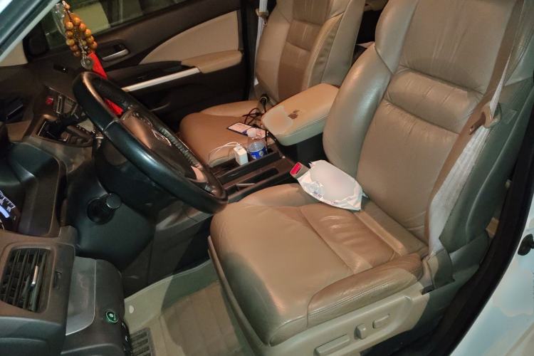 Used Honda CR-V 2013 2.4L four-wheel drive luxury version Left Front Seat