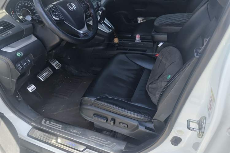 Used Honda CR-V 2013 2.4L two-wheel drive luxury version Left Front Seat