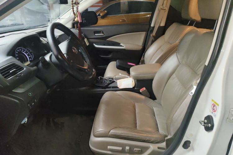Used Honda CR-V 2013 2.4L two-wheel drive luxury version Left Front Seat