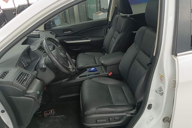 Used Honda CR-V 2013 2.4L two-wheel drive luxury version Left Front Seat