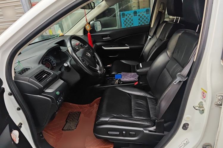 Used Honda CR-V 2013 2.4L two-wheel drive luxury version Left Front Seat