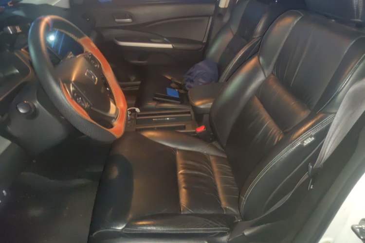 Used Honda CR-V 2013 2.4L two-wheel drive luxury version Left Front Seat