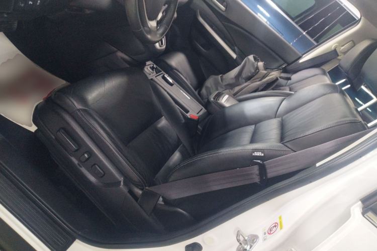 Used Honda CR-V 2013 2.4L two-wheel drive luxury version Left Front Seat