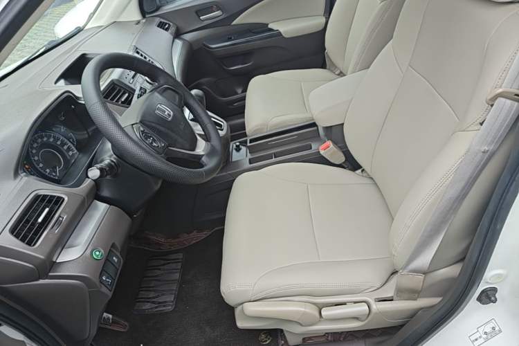 Used Honda CR-V 2013 2.0L 2WD Classic Edition Left Front Seat