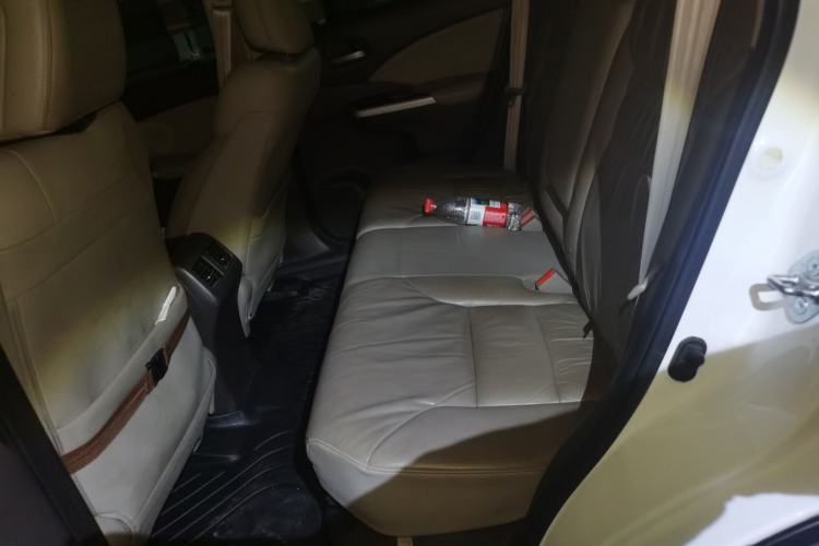 Used Honda CR-V 2013 2.4L two-wheel drive luxury version Left Rear Seat