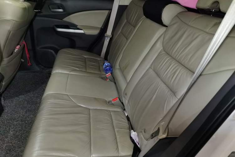 Used Honda CR-V 2013 2.4L Four-Wheel Drive Prestige Edition Left Rear Seat