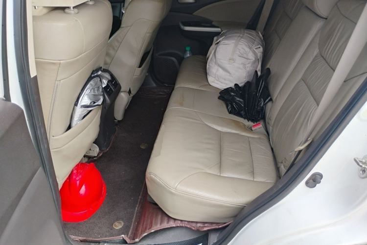 Used Honda CR-V 2013 2.4L two-wheel drive luxury version Left Rear Seat