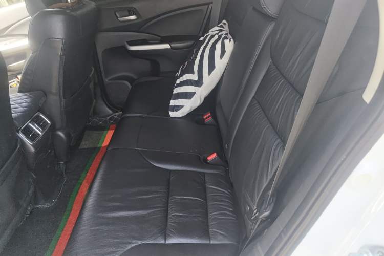 Used Honda CR-V 2013 2.4L two-wheel drive luxury version Left Rear Seat