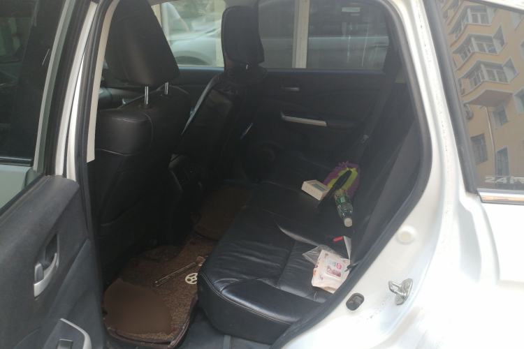 Used Honda CR-V 2013 2.4L two-wheel drive luxury version Left Rear Seat