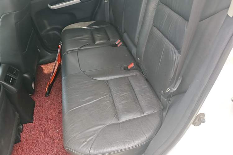 Used Honda CR-V 2013 2.4L two-wheel drive luxury version Left Rear Seat