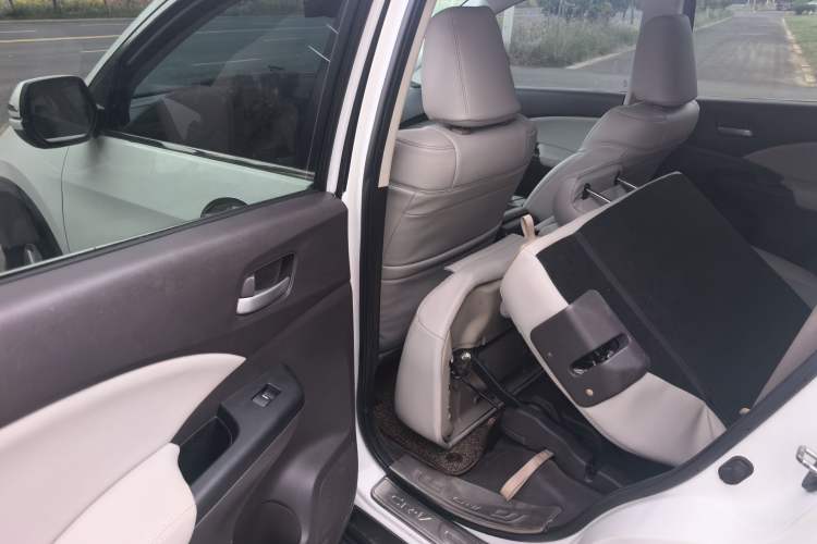 Used Honda CR-V 2013 2.0L Four-wheel Drive Classic Edition Left Rear Seat