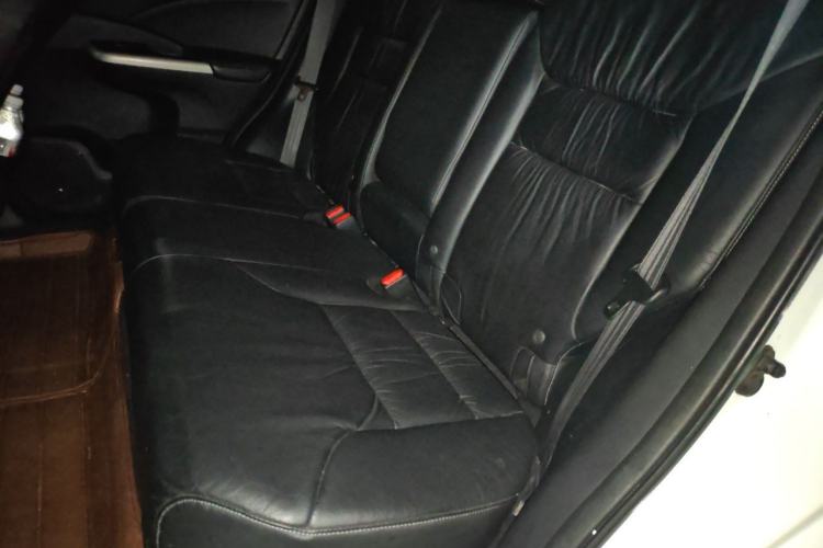 Used Honda CR-V 2013 2.4L four-wheel drive luxury version Left Rear Seat