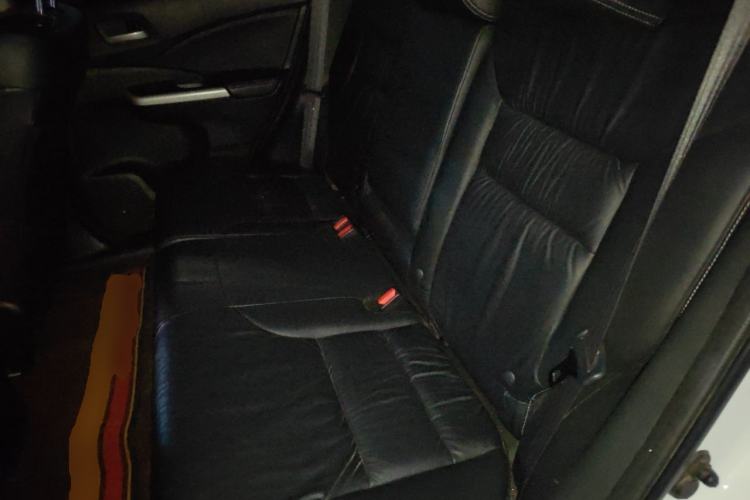 Used Honda CR-V 2013 2.4L two-wheel drive luxury version Left Rear Seat