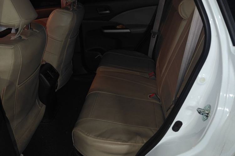 Used Honda CR-V 2013 2.4L four-wheel drive luxury version Left Rear Seat