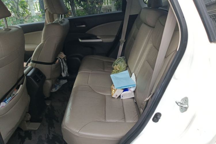 Used Honda CR-V 2013 2.4L two-wheel drive luxury version Left Rear Seat