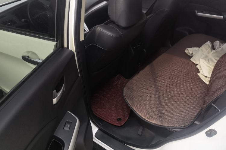 Used Honda CR-V 2013 2.4L four-wheel drive luxury version Left Rear Seat