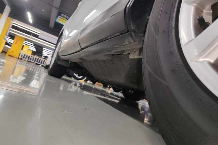Used Honda CR-V 2013 2.0L 2WD Classic Edition Left Side Sill
