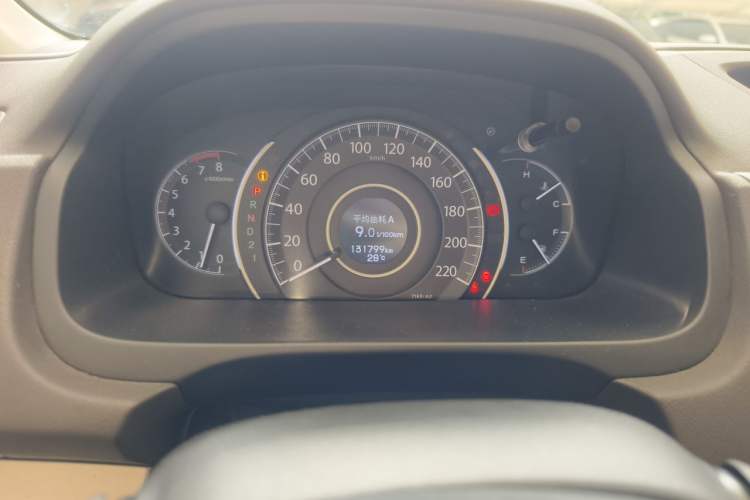 Used Honda CR-V 2013 2.0L 2WD Classic Edition Odometer Close Up