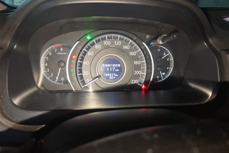 Used Honda CR-V 2013 2.4L four-wheel drive luxury version Odometer Close Up