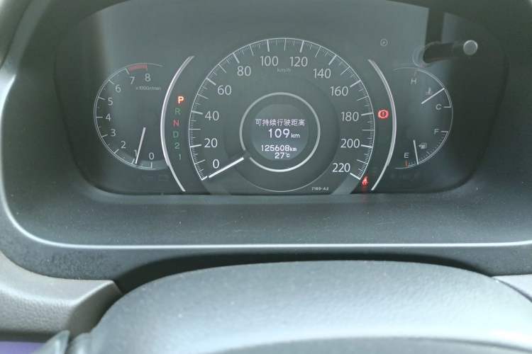 Used Honda CR-V 2013 2.4L four-wheel drive luxury version Odometer Close Up