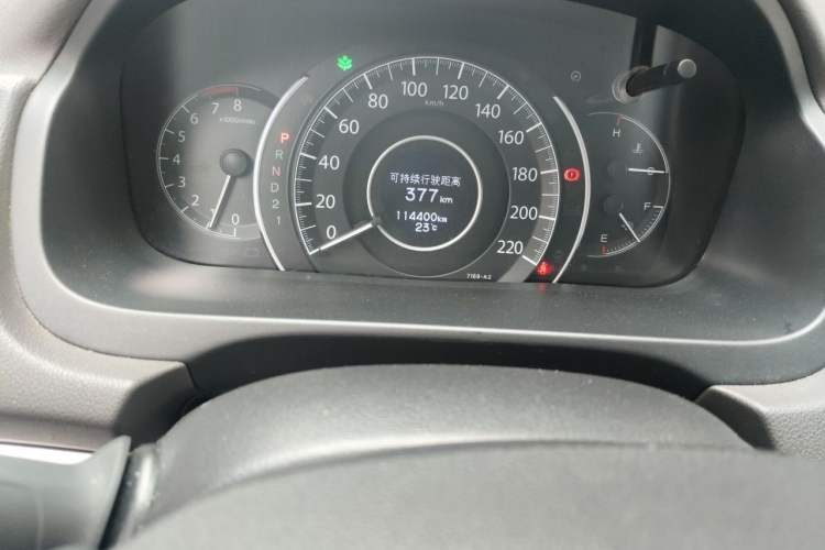 Used Honda CR-V 2013 2.0L 2WD Classic Edition Odometer Close Up