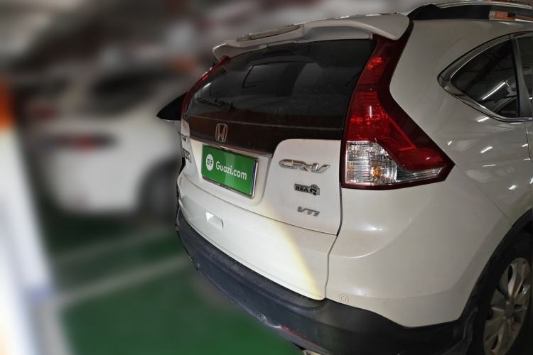 Used Honda CR-V 2013 2.4L four-wheel drive luxury version Rear