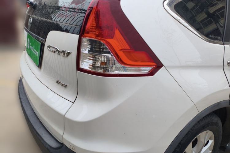 Used Honda CR-V 2013 2.4L two-wheel drive luxury version Rear Right 45 Deg
