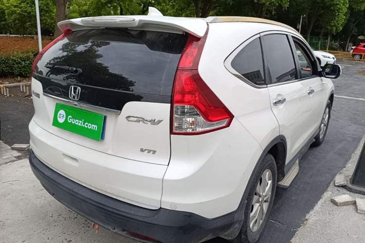Used Honda CR-V 2013 2.4L two-wheel drive luxury version Rear Right 45 Deg