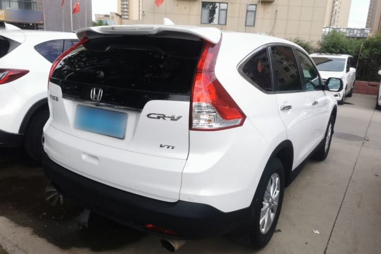 Used Honda CR-V 2013 2.4L two-wheel drive luxury version Rear Right 45 Deg