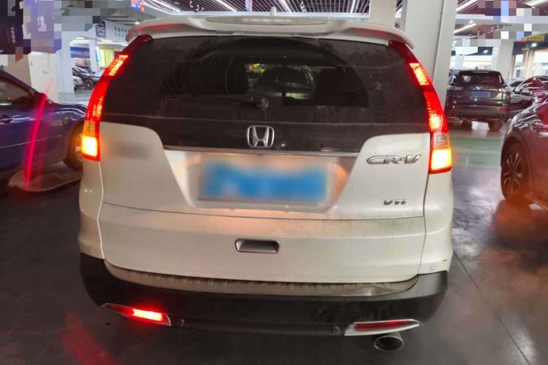 Used Honda CR-V 2013 2.4L two-wheel drive luxury version Rear