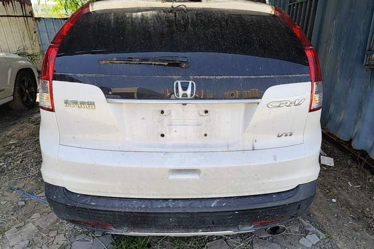 Used Honda CR-V 2013 2.4L two-wheel drive luxury version Rear