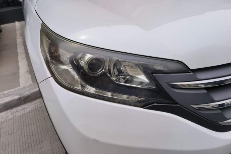 Used Honda CR-V 2013 2.4L two-wheel drive luxury version Right Front Headlight