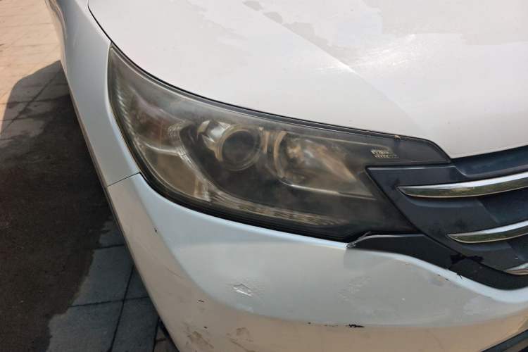 Used Honda CR-V 2013 2.4L four-wheel drive luxury version Right Front Headlight